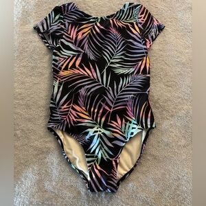 Girls Shorts Sleeve Swimsuit